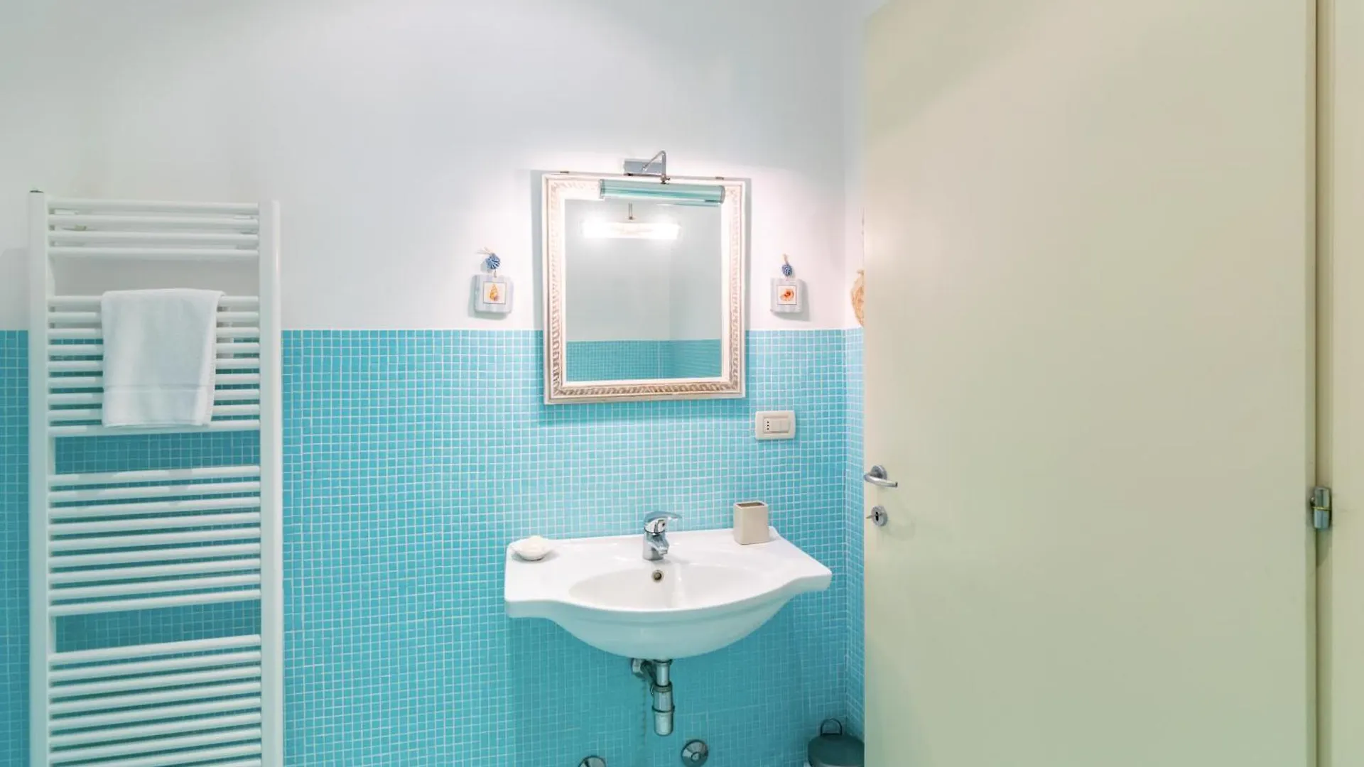 Clara Al Mare Cbb Apartment Rimini 0*,  Italy